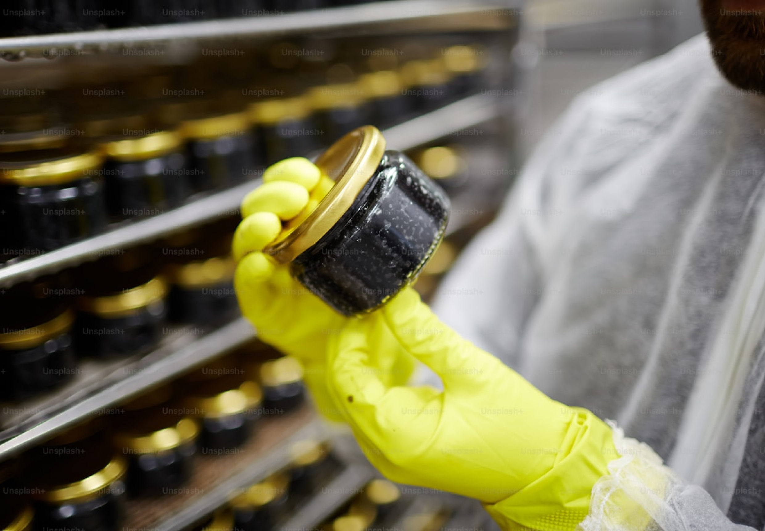 How AI Is Revolutionizing the Food Industry: 9 Powerful Ways Artificial Intelligence Is Transforming Food Production and Safety